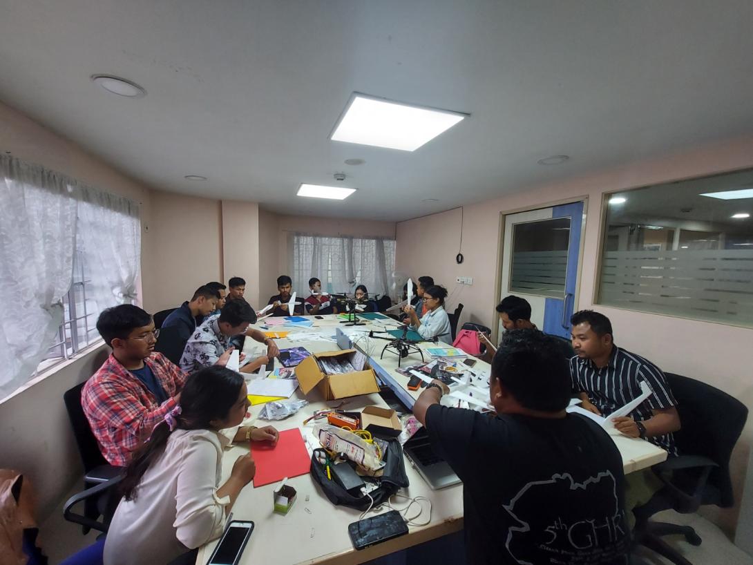 from training room to field team - picture 3